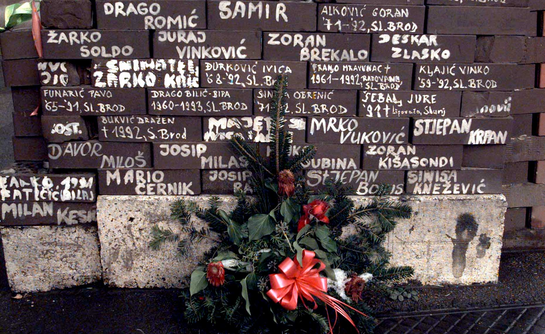 Bosnian-War-95-96-NYT-jrlopez01